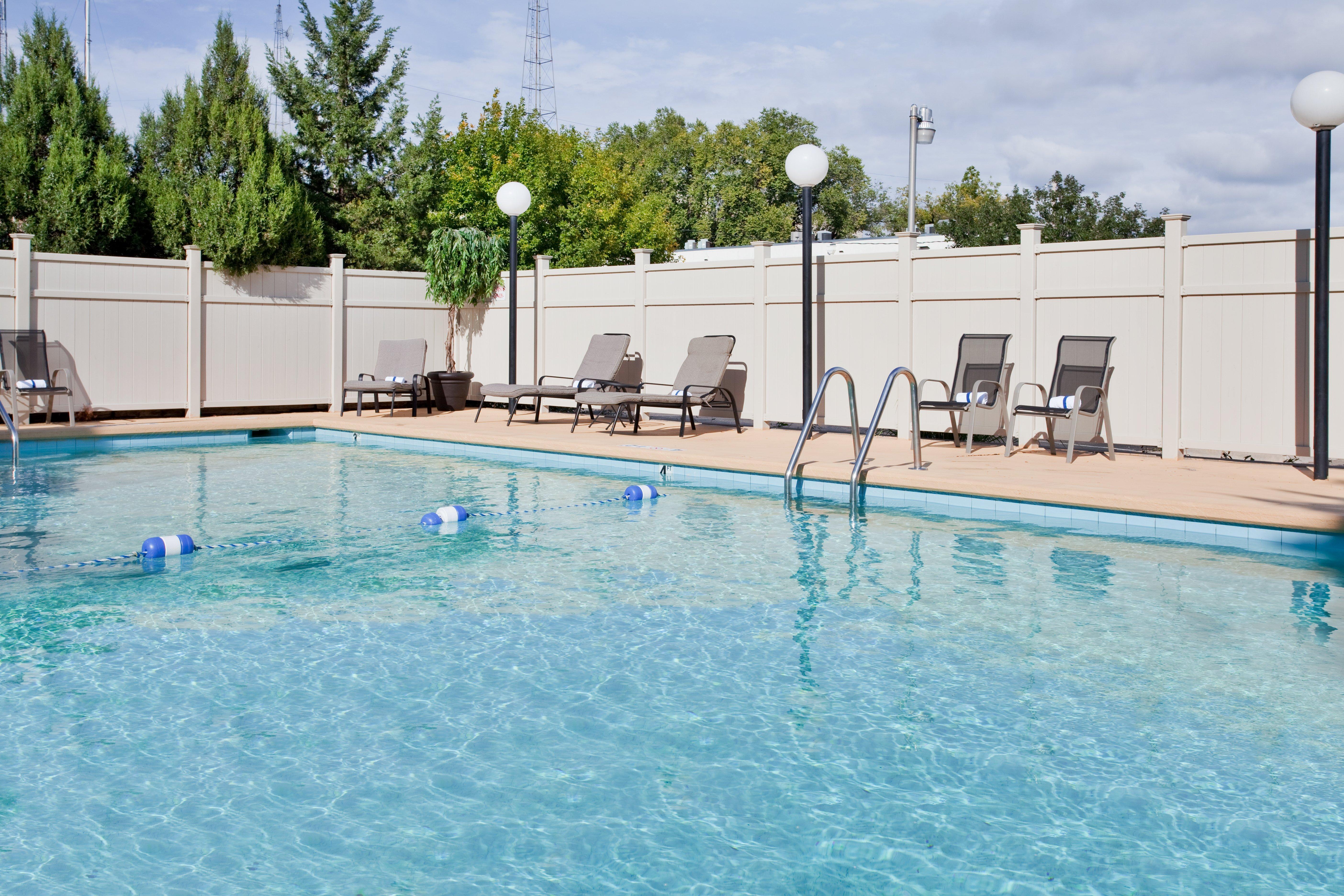 Doubletree By Hilton Manchester Airport